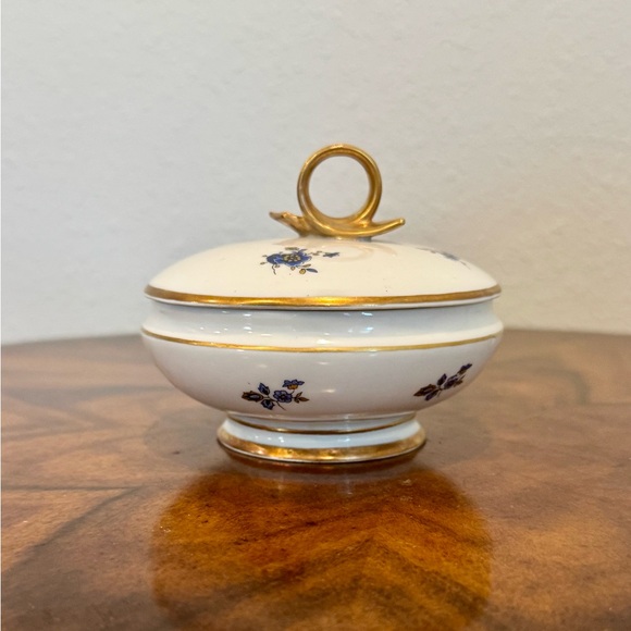 Other - Gerold Porzellan Bavaria Elegant White and Gold Floral Trinket Box / Sugar Bowl